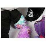 Build-A-Bear Workshop Plush Bears Trio - Rainbow Tie-Dye Bear, World's Best Mom Bear, Bride Penguin Build-A-Bear Workshop Plush Bears Trio - Rainbow Tie-Dye Bear, World's Best Mom Bear, Bride Penguin