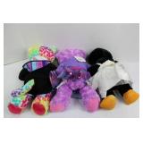Build-A-Bear Workshop Plush Bears Trio - Rainbow Tie-Dye Bear, World's Best Mom Bear, Bride Penguin Build-A-Bear Workshop Plush Bears Trio - Rainbow Tie-Dye Bear, World's Best Mom Bear, Bride Penguin