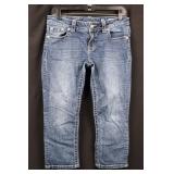 Miss Me Signature Cuffed Capri Jeans - Size 29 - Embellished Back Pockets Miss Me Signature Cuffed Capri Jeans - Size 29 - Embellished Back Pockets