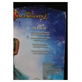 UMA Isle of the Lost Disney Descendants 2 Doll - Turquoise Gown & Accessories UMA Isle of the Lost Disney Descendants 2 Doll - Turquoise Gown & Accessories