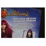 Disney Descendants 2 Isle Style Switch Mal 2-In-1 Doll Disney Descendants 2 Isle Style Switch Mal 2-In-1 Doll