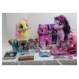 My Little Pony Plush Lot - Rainbow Dash, Fluttershy & Twilight Sparkle - Books, Cape & Accessories My Little Pony Plush Lot - Rainbow Dash, Fluttershy & Twilight Sparkle - Books, Cape & Accessories