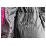 The North Face Women's Puffer Coat XL - Dark Gray Exterior / Pink Lining The North Face Women's Puffer Coat XL - Dark Gray Exterior / Pink Lining