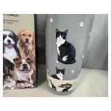 New Serengeti Vacuum Insulated Stainless Steel Tumbler with Lid - Black and White Cat