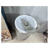 New Serengeti Vacuum Insulated Stainless Steel Tumbler with Lid - Black Lab Dog