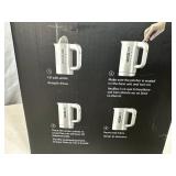 New Bodum Bistro 17 oz Electric Water Kettle