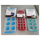 6 New Silicone Ice Cube Trays