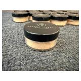 25 Jars Of Savvy Minerals Foundation