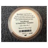 25 Jars Of Savvy Minerals Foundation
