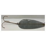 12' x 25' Large Metal Lure Décor