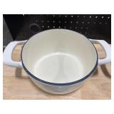 Dutch Oven 2 Piece Set Like New