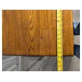 Oak End Table with Lower Shelf - Turned Legs, Vintage 28in L x 18in D Oak End Table with Lower Shelf - Turned Legs, Vintage 28in L x 18in D