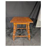 Antique Oak End Table with Turned Legs and Lower Stretchers Antique Oak End Table with Turned Legs and Lower Stretchers