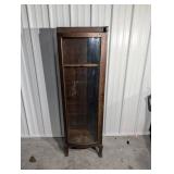 Antique Oak Gun Cabinet - Curved Glass Front, Display Case Antique Oak Gun Cabinet - Curved Glass Front, Display Case