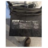 Schumacher SE-4020-CA Battery Charger & Engine Starter - 200A, 12V/6V, Fully Automatic Schumacher SE-4020-CA Battery Charger & Engine Starter - 200A, 12V/6V, Fully Automatic