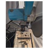 Makita 14 in Circular Saw - Base/Stand & Fence Makita 14 in Circular Saw - Base/Stand & Fence