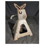 Jack Stand Jack Stand