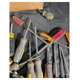 Assorted Screwdrivers - Flathead & Phillips, Mixed Sizes Assorted Screwdrivers - Flathead & Phillips, Mixed Sizes