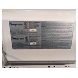 Magic Chef MCM990ST Microwave Oven - 120V Countertop Magic Chef MCM990ST Microwave Oven - 120V Countertop