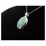 .925 Sterling Silver Jade Cabochon Pendant Necklace .925 Sterling Silver Jade Cabochon Pendant Necklace