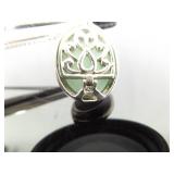 .925 Sterling Silver Jade Cabochon Pendant Necklace .925 Sterling Silver Jade Cabochon Pendant Necklace