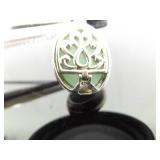 .925 Sterling Silver Jade Cabochon Pendant Necklace .925 Sterling Silver Jade Cabochon Pendant Necklace