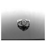 .925 Sterling Silver Inlayed Pearl Ring Size 4 .925 Sterling Silver Inlayed Pearl Ring Size 4