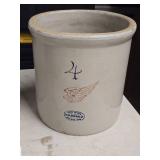 Red Wing 4-Gallon Stoneware Crock 12' x 12' Red Wing 4-Gallon Stoneware Crock 12' x 12'
