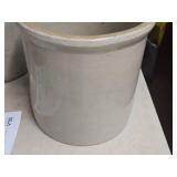 Red Wing 4-Gallon Stoneware Crock 12' x 12' Red Wing 4-Gallon Stoneware Crock 12' x 12'