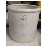 Red Wing 10-Gallon Stoneware Crock 16' x 16' Red Wing 10-Gallon Stoneware Crock 16' x 16'