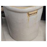 Red Wing 10-Gallon Stoneware Crock 16' x 16' Red Wing 10-Gallon Stoneware Crock 16' x 16'
