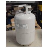 30-lb Propane Tank (Full !) 30-lb Propane Tank (Full !)