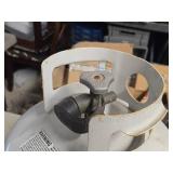 30-lb Propane Tank (Full !) 30-lb Propane Tank (Full !)