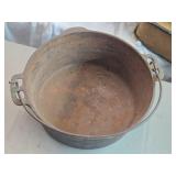 Vintage Cast Iron Dutch Oven / Cauldron (no lid) 4' x 10' Vintage Cast Iron Dutch Oven / Cauldron (no lid) 4' x 10'