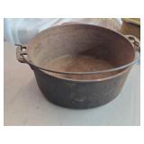 Vintage Cast Iron Dutch Oven / Cauldron (no lid) 4' x 10' Vintage Cast Iron Dutch Oven / Cauldron (no lid) 4' x 10'