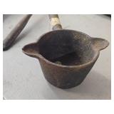 Vintage Cast Iron Smelting Ladle / Dipper with Handle (19th Century) 4' x 5 1/2' Vintage Cast Iron Smelting Ladle / Dipper with Handle (19th Century) 4' x 5 1/2'