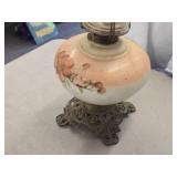 Oil Lamp / Victorian style Oil Lamp / Victorian style