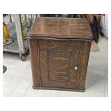 Mendota Model C Sewing Machine with Wood Flip-Top Cabinet 51' x 20' x 37' Mendota Model C Sewing Machine with Wood Flip-Top Cabinet 51' x 20' x 37'