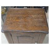 Mendota Model C Sewing Machine with Wood Flip-Top Cabinet 51' x 20' x 37' Mendota Model C Sewing Machine with Wood Flip-Top Cabinet 51' x 20' x 37'