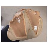 Deer theme Ceramic Vase Deer theme Ceramic Vase