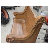 Wooden Church Pew 55' x 22' x 38' Wooden Church Pew 55' x 22' x 38'