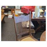 Vintage Clawfoot Wood Dining Table with (4) Wicker Seat Side Chairs Vintage Clawfoot Wood Dining Table with (4) Wicker Seat Side Chairs