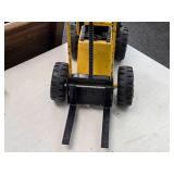 Vintage 1970's Mighty Tonka #54753 Pressed Steel Toy Forklift Vintage 1970's Mighty Tonka #54753 Pressed Steel Toy Forklift