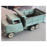 Vintage 1950's Structo Pressed Steel Toy Hydraulic Dump Truck Vintage 1950's Structo Pressed Steel Toy Hydraulic Dump Truck