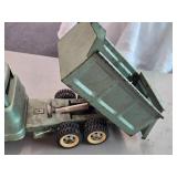 Vintage 1950's Structo Pressed Steel Toy Hydraulic Dump Truck Vintage 1950's Structo Pressed Steel Toy Hydraulic Dump Truck