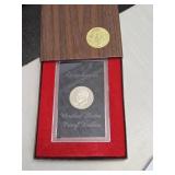 1971 U.S. Mint Proof Eisenhower Dollar Coin (in protective case) 1971 U.S. Mint Proof Eisenhower Dollar Coin (in protective case)