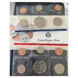 1988 P & D Mint Set 1988 P & D Mint Set