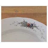 Lot of (6) 6-3/4' Porcelain Salad Plates (Bavaria Germany)