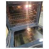 GE 30' Gas Range, Black on Stainless GE 30' Gas Range, Black on Stainless