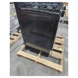 GE 30' Gas Range, Black on Stainless GE 30' Gas Range, Black on Stainless
